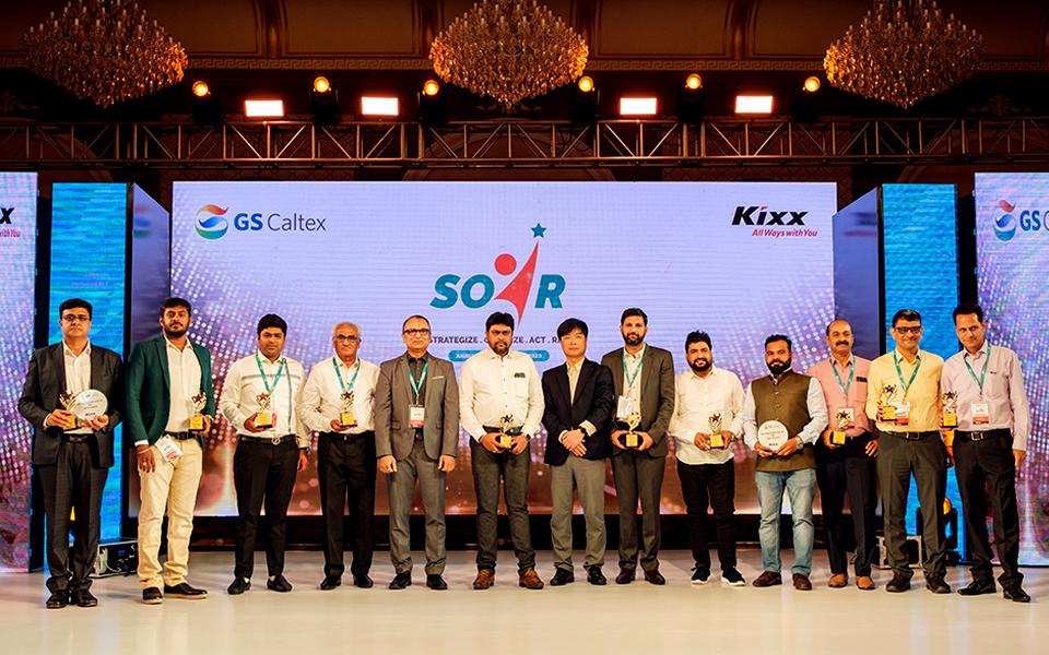 GS Caltex India executives pose with channel partners at their Annual Conference, held from April 1-3 in Goa, India.
